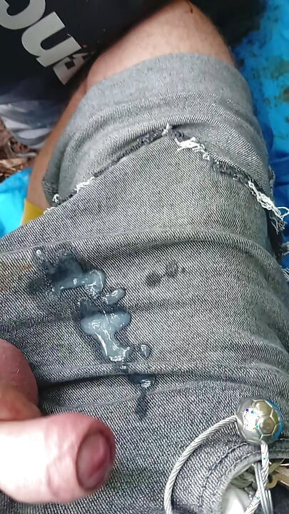 Jizzing on Jeans outside