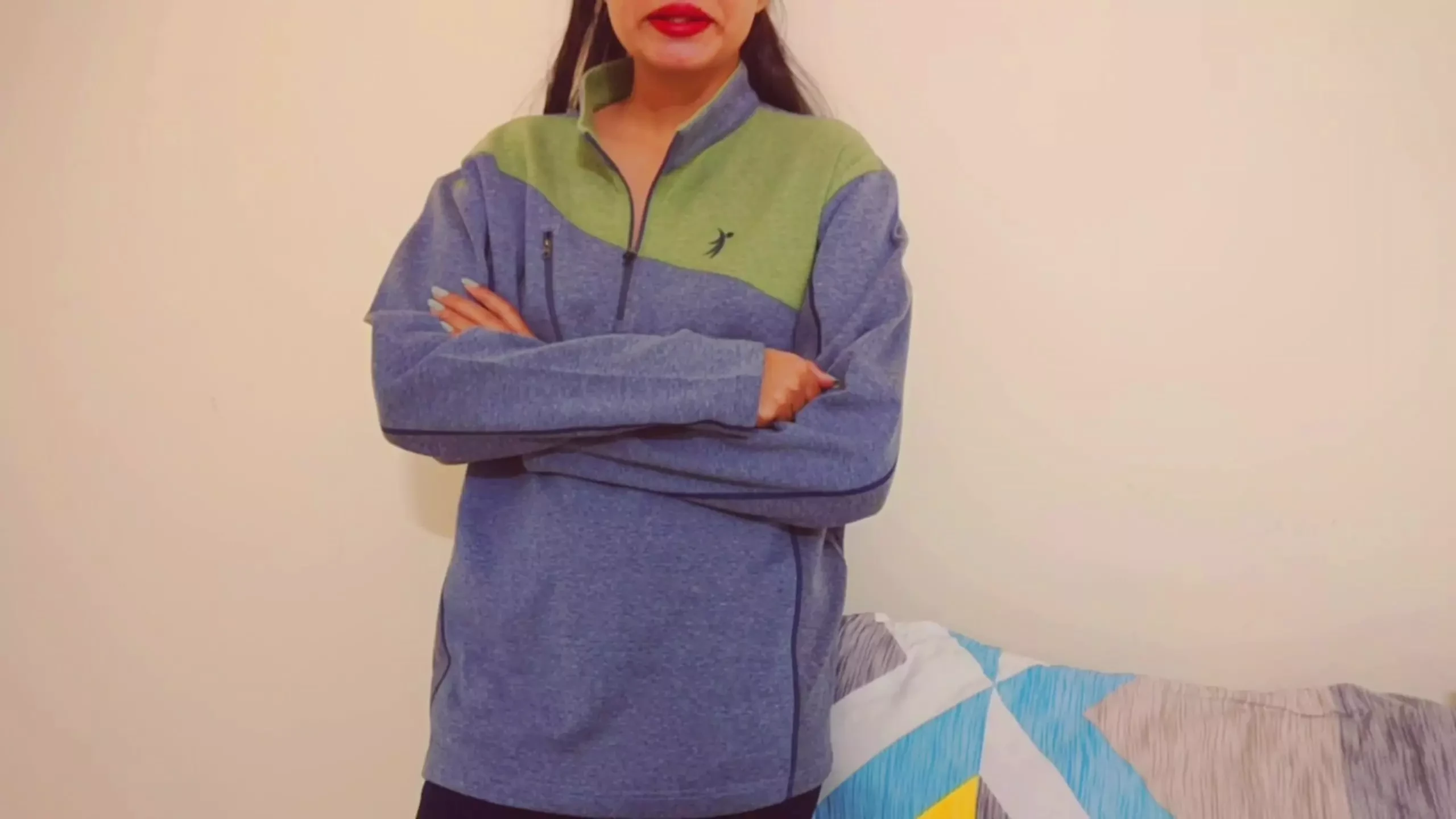 Indian Girlfriend cheats on her boyfriend after seducing his friend HD