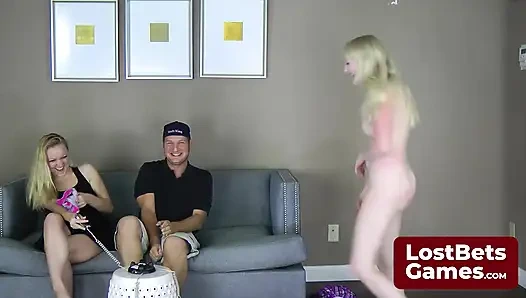 Shockinaw стриптиз с победительницами трахаются как кролики