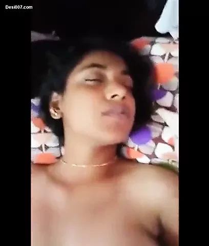 与印度乡村女孩硬操