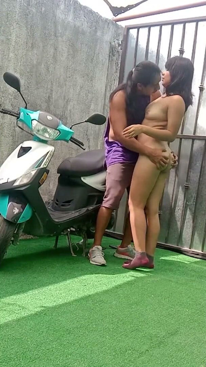 Motosiklet tamircisini beceriyorum | Bölüm 1