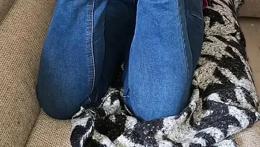 Bleibt ignoriert an meinen stinkenden und schmutzigen Füßen