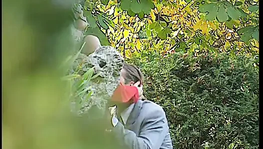 Büyük Memeli Yaramaz Hemşire Hasta Tarafından Kanepede Sikiliyor - Sarışın Güzellik Sakso!