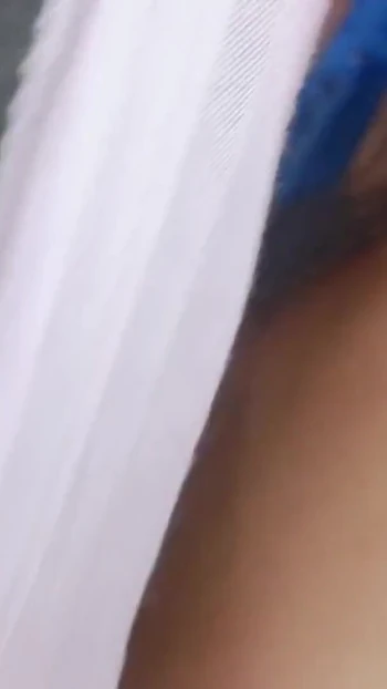 Emotional moment from "Hijab girl squirming while puffing"