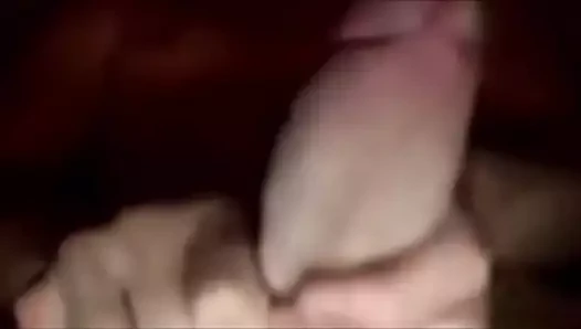 Mastubat odada tek başına