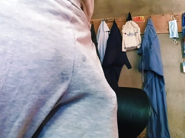 Asian Old man mastrubation big cock
