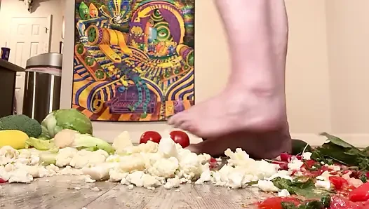 Размер 16, давка ступней с овощами