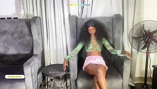 Üvey kız kardeşim büyük yarağımı sert ve korunmasız seksi seviyor