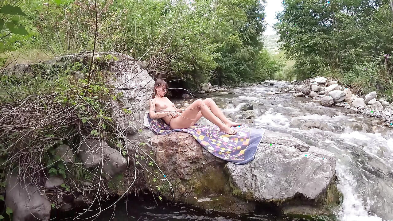 MILF Caught Taking Topless Photos by a Voyeur Ends with a Squirt and Her Face Covered in Cum