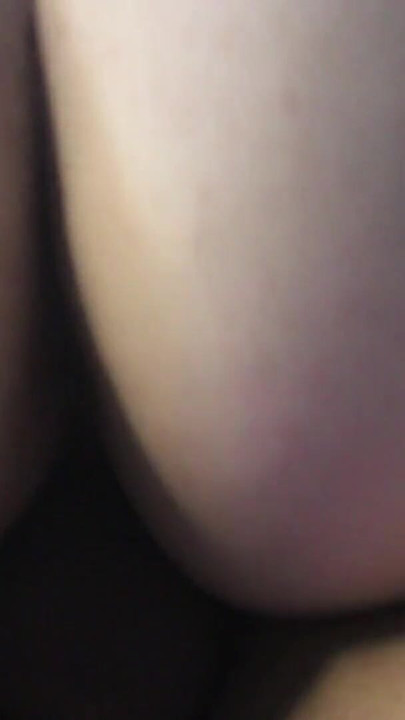 Beautiful Latina sucking penis and fucking without a condom | Clip 2