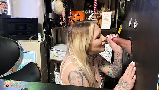 176 OCHW Sekretärin GloryHole Ava Stone und John CockToasten