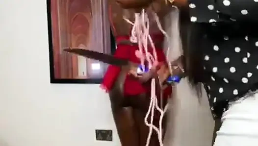 Hukuman fisik femdom Afrika