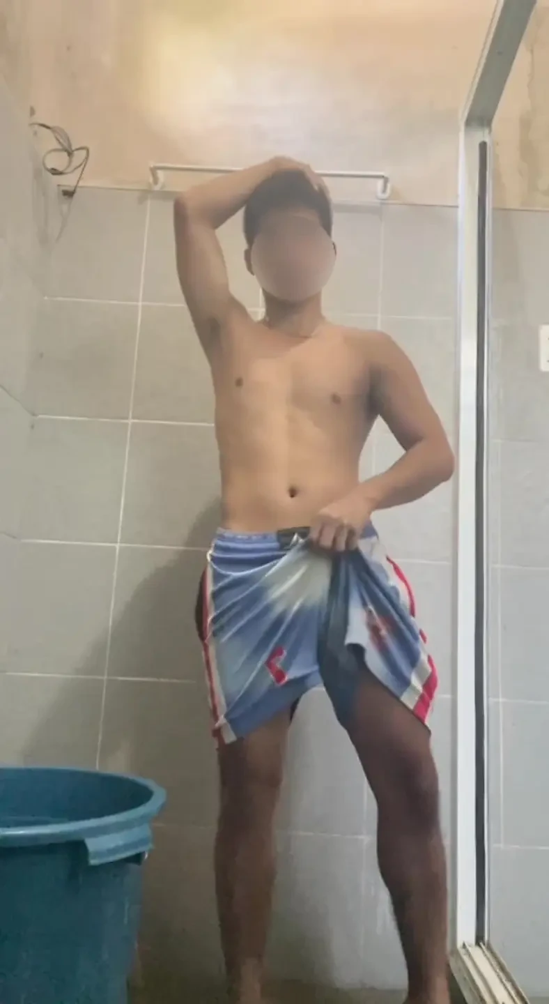 我的继兄弟勾引我