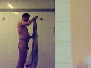 gym shower 16