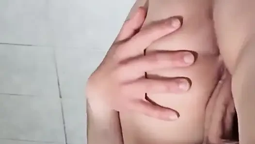 Memek kaya untuk seks pagi-pagi
