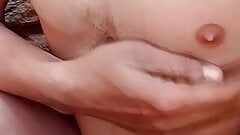 Vidéo de massage des seins