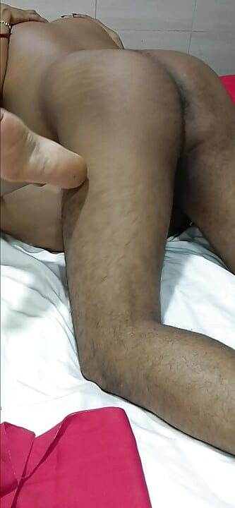 大西熱妻法會享受老公朋友酒店房間