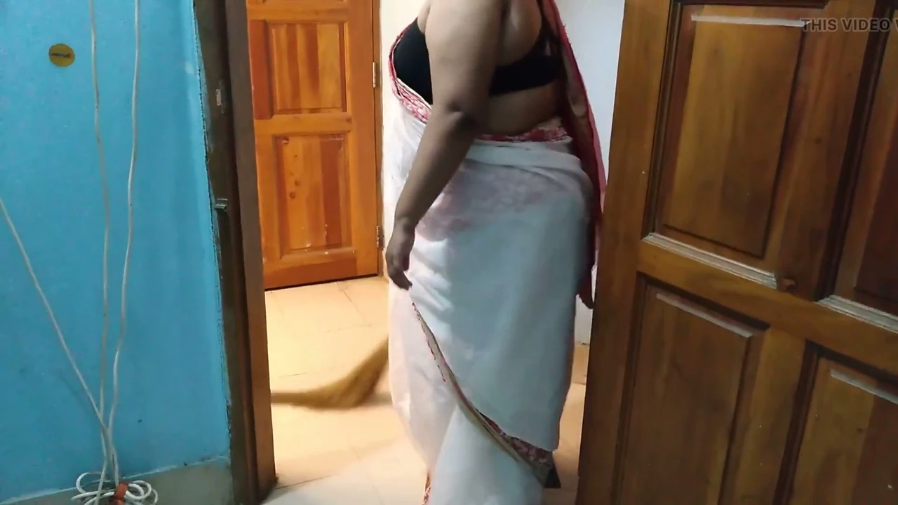 Asian Hot Stepaunty with a Big Ass Helps Me Cum – 45 Year Old Neighbor Fucked While Sweeping the House