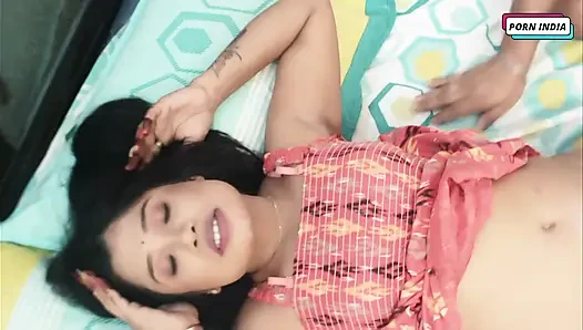 Gadis cantik hot india dientot habis-habisan