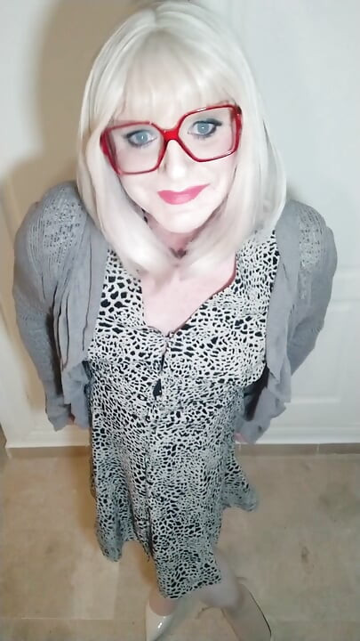 Secret Secretary Emms