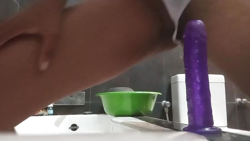 Anne Whitw Edge and Tease my Soft Pussy with a Big dick toys in Colombo Fun Love  lust