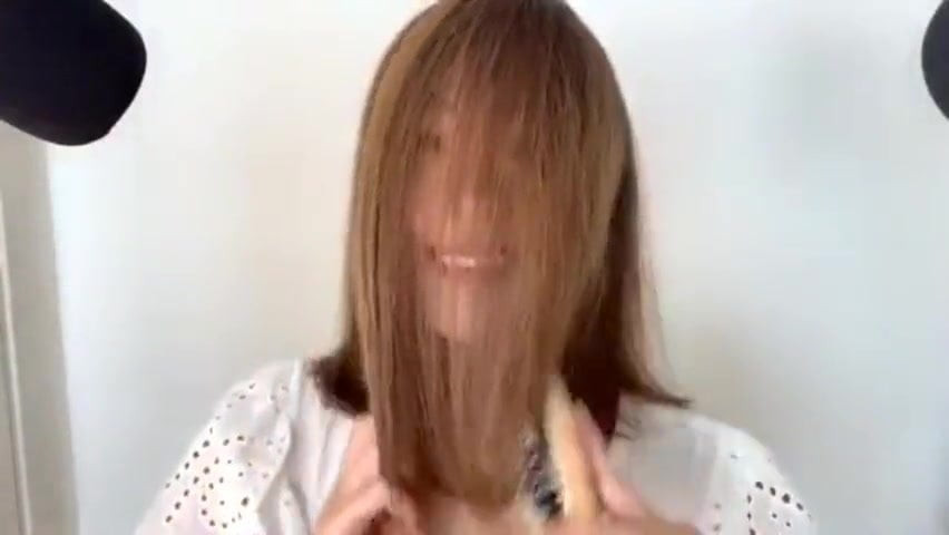 Asmr rambut di muka