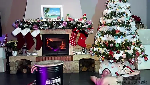 Lucas Lumacarie fickt weihnachten für mutters.