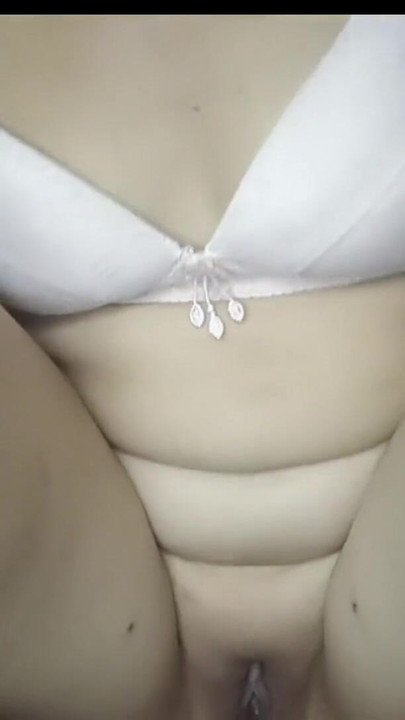 My Cute Smooth Pussy Need Bbc. Puti padkaudai aulaa haldaa maja aayo | Clip 1