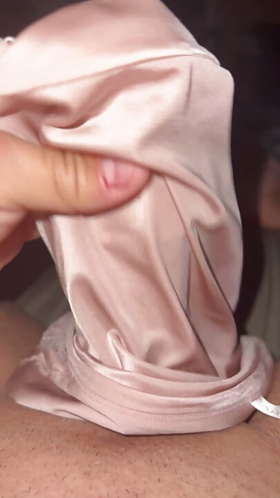 Snabb satin troslek