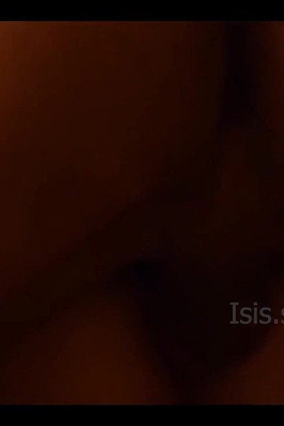 زوجة ساخنة تطلب من عشيقها أن ينيكها في طيزها وتحبها ، الجنس الشرجي إيزيس صن