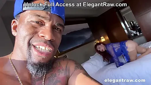 Beri aku pantat sempit itu! Vanessa si tante seksi lagi asik dientot sama elegantraw