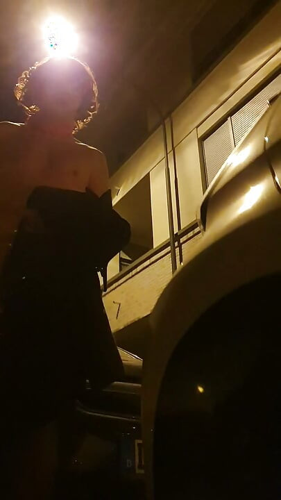 Desnudo en la gran ciudad
