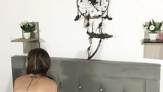 I get on top of my boyfriend and make him come inside me