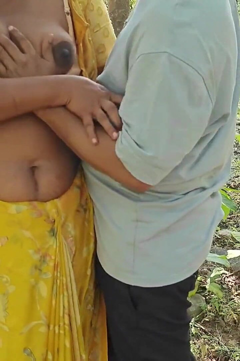 Sister in Law Put Banana Into Her Ass in the Forest, Telugu Anty Fucking