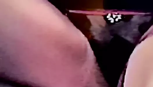 Hairy Pussy Bling – Vintage American Milf Porn