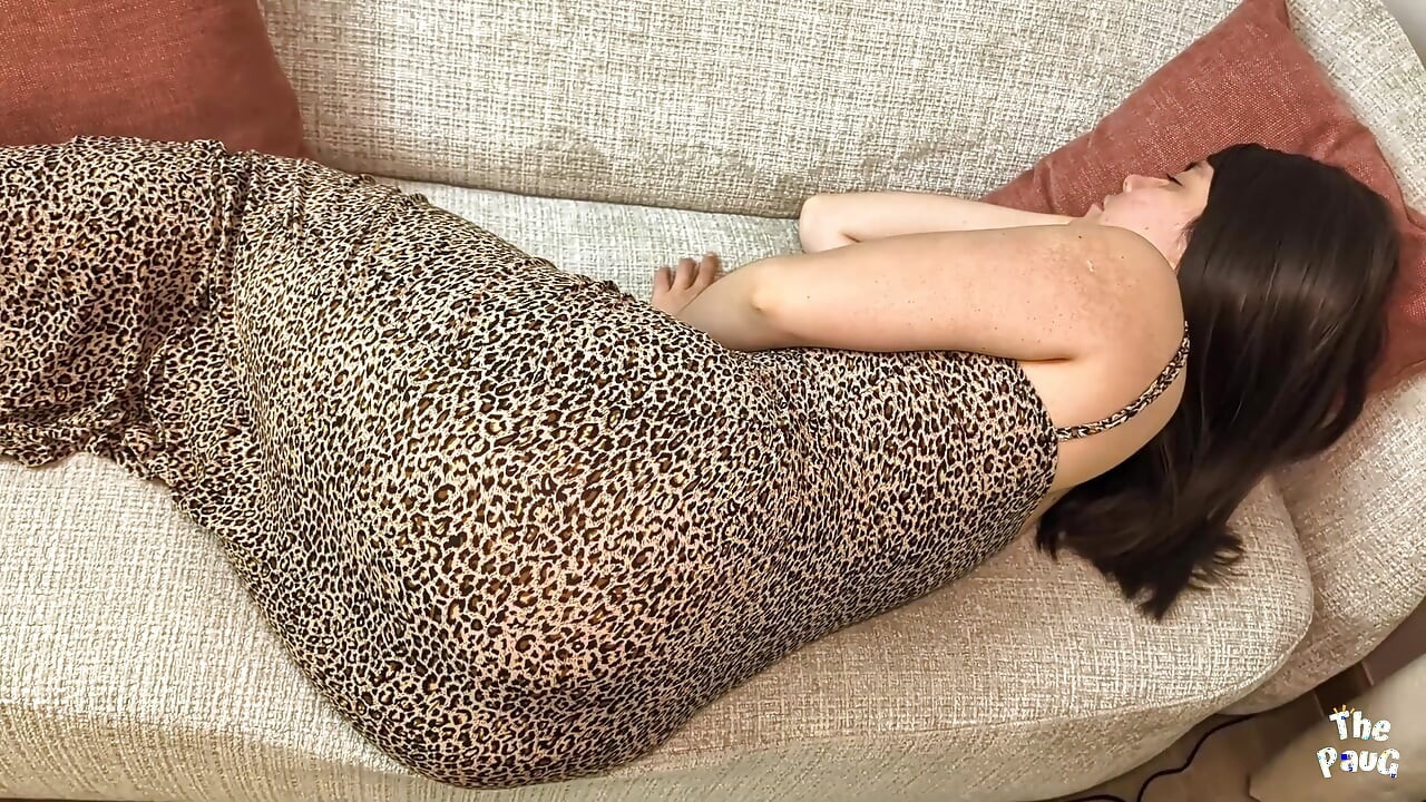 You are my stepson! - Big ass stepmom fucks with her stepson