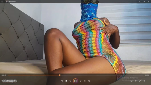 Horny slim thick is new here. show some love