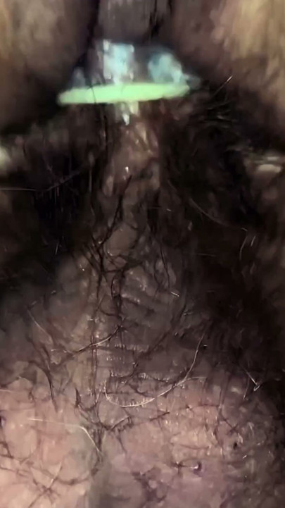 Curvilínea senhora fodida com força, buceta pingando molhada, grandes mamas redondas saltando | Clipe 1