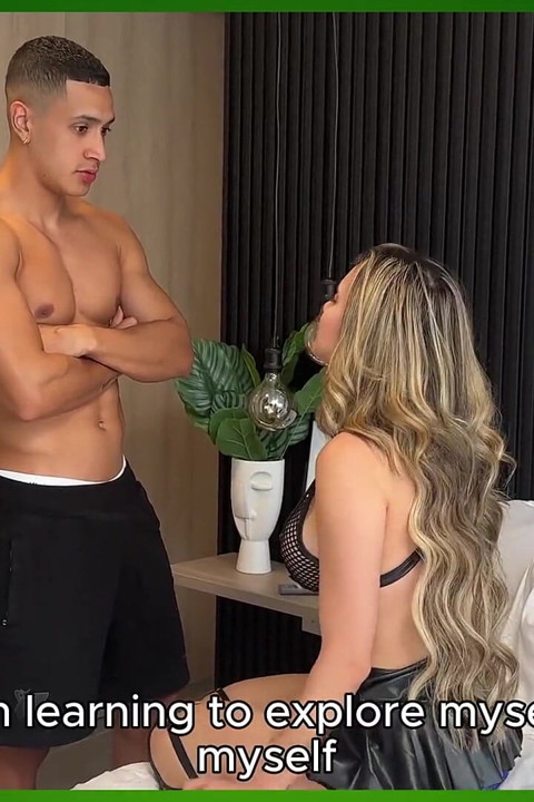 I Discover My Beautiful Big Ass Stepsister with a Perfect Pussy Masturbating in the Room and I Decide to Fuck Her Rich Pussy