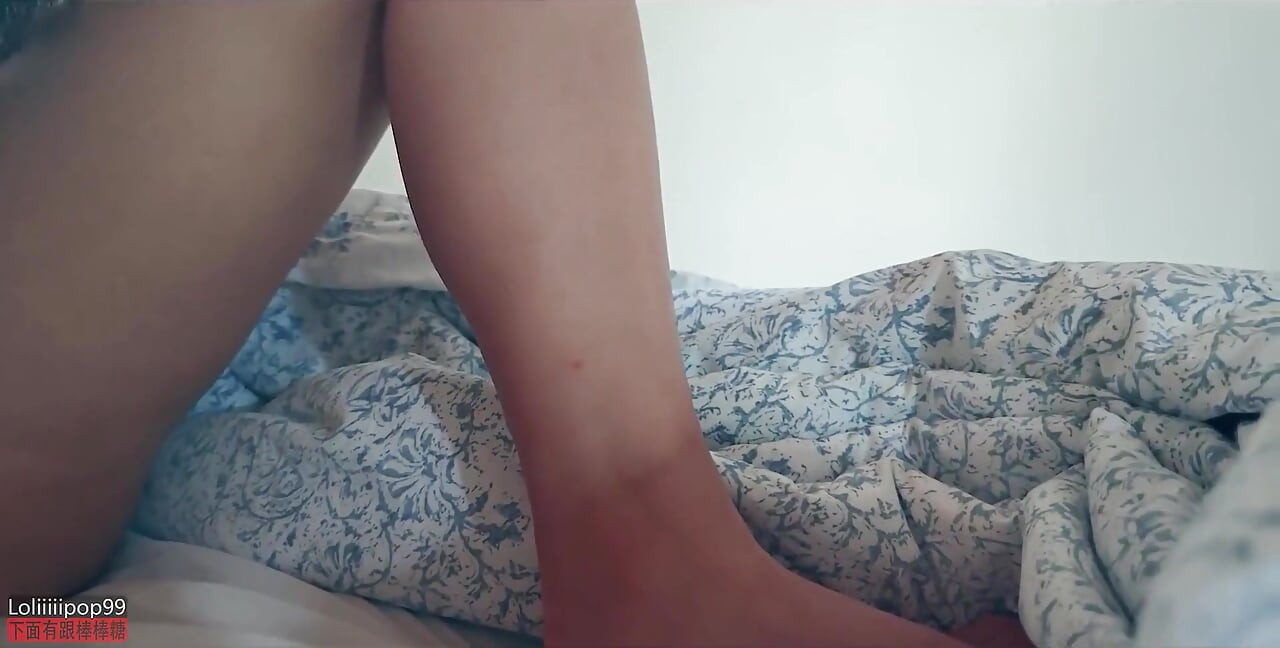 Secret Sex Make My Step Sister Cum During Family Trip