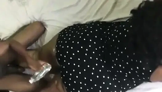 Wow! Seksi iri güzel kadın kraliçe vusi için çok erken geldi