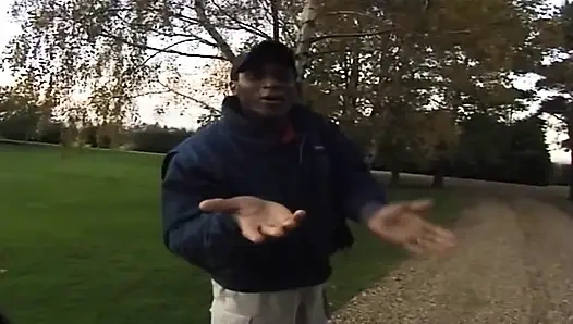 Big Omar's British Adventures: Fantasi berair (2001)