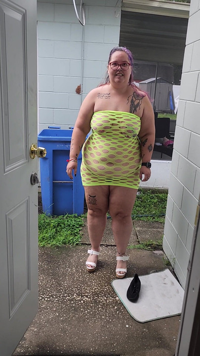 Spreading wide open