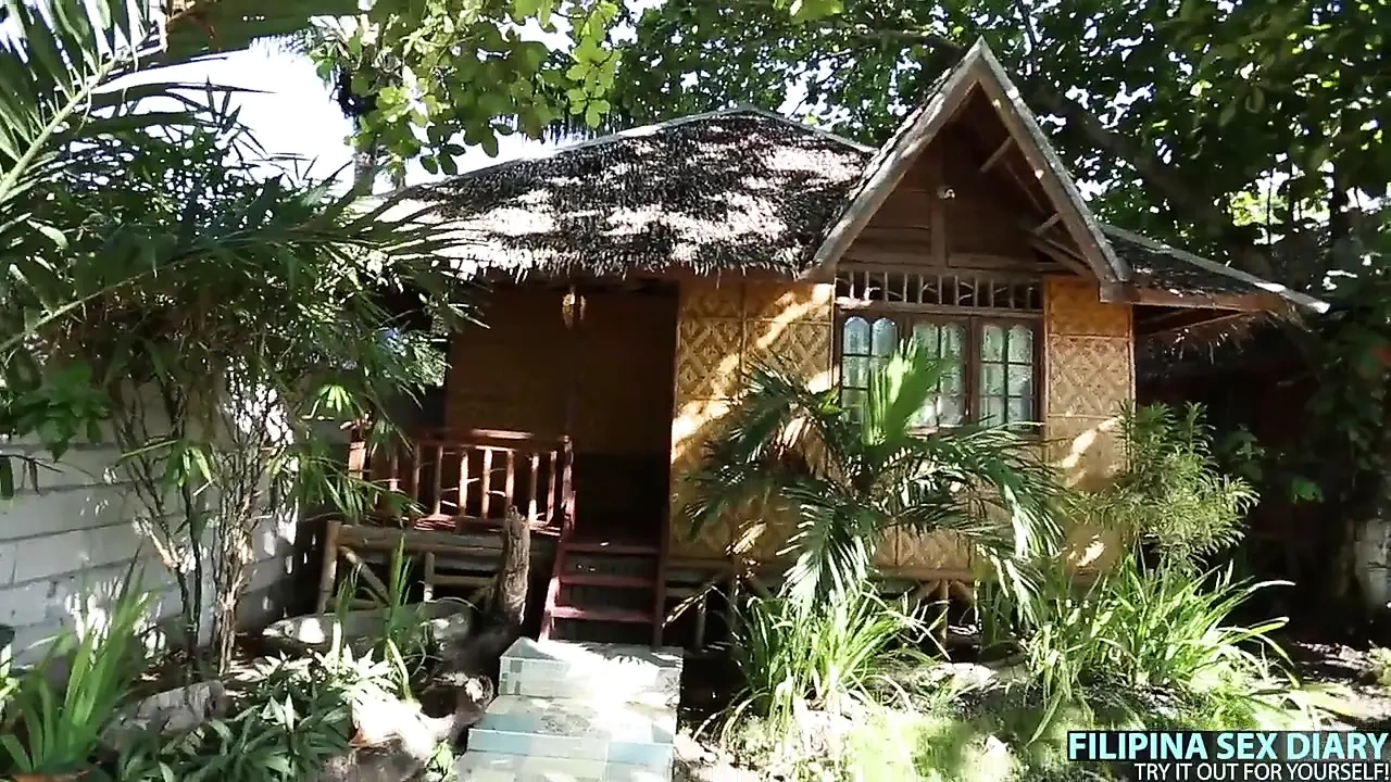 海滩美眉喜欢操陌生人