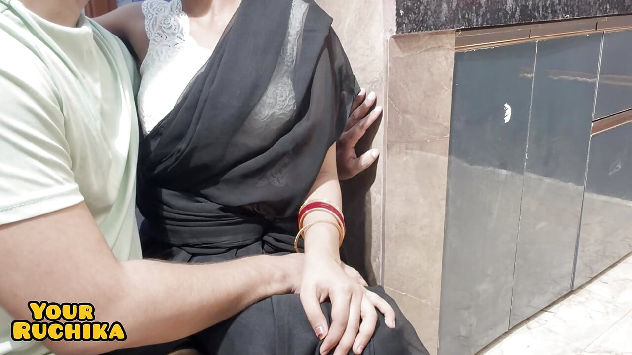 Naukarani ke Saath Poori Raat Chudai Ka Karyekaram