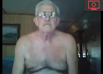 grandpa jerking off pomp