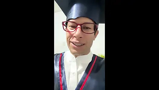 Belohnung für stiefsohn mit guten leistungen: Die latina-stiefmutter gibt ihrem stiefsohn einen quickie, während ihr ehemann weg ist