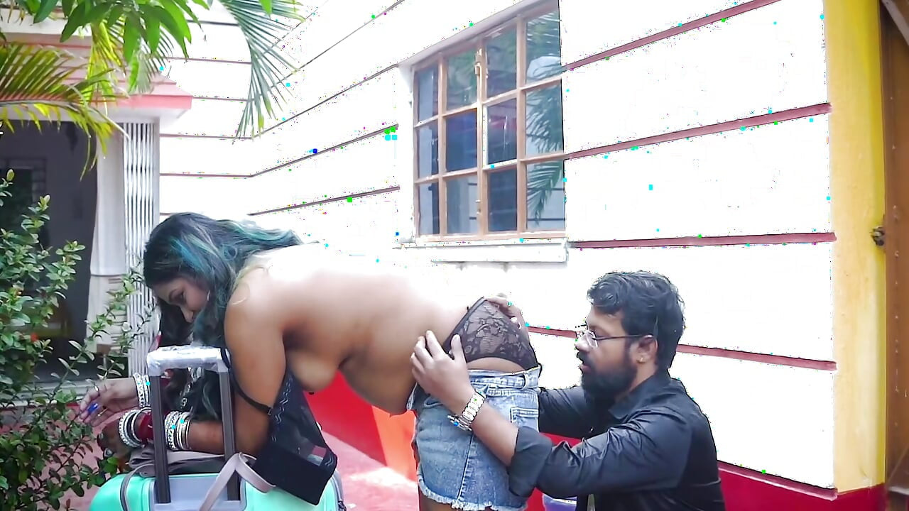 Soteli bahan ko gandi video dikha kar bahut choda