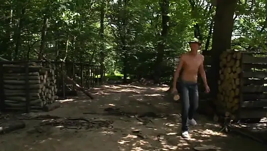 Полностью извращенные девушки Au Pair - фильм целиком