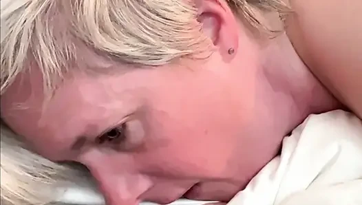 Horny MILF Can't Resist A Good Fucking